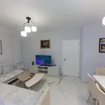 Luxury 5 Vlorë