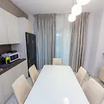 Luxury 5 * Vlorë