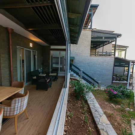 Luxury 5 Apartment